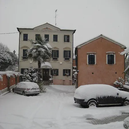 歌耶坦别墅酒店 多洛